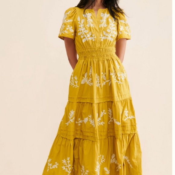 Anthropologie Dresses & Skirts - Anthropologie - The Somerset Printed Maxi Dress - Size S